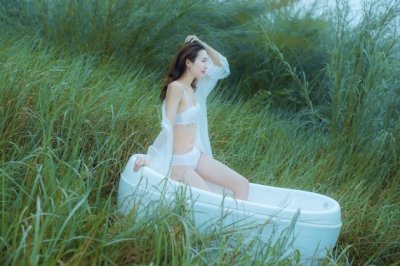 年少的蜗牛没有壳