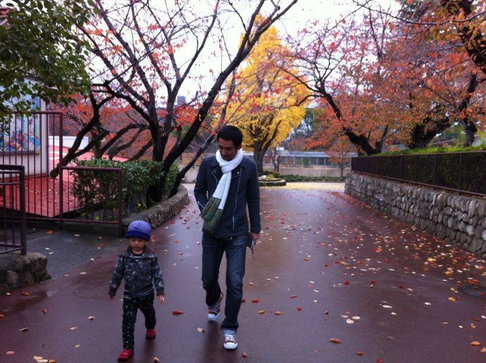 一个女孩的背后．第二辑 吴玮的身世