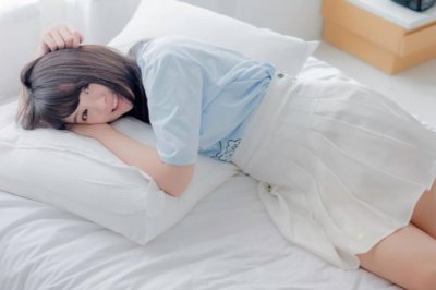 嫁给最穷的男人，她成了最美的寡妇