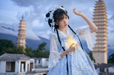 你说  ，感动的背后是什么？