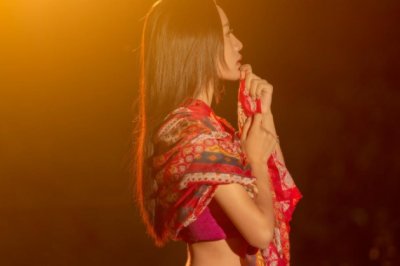 邂逅一个人，恋上一段情