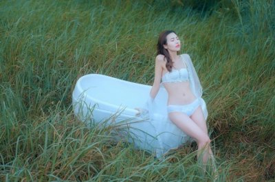 她的自信,撑起了一生