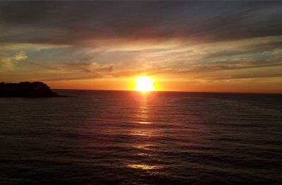 中秋的趣事:月饼、赏月、猜灯谜、拜月