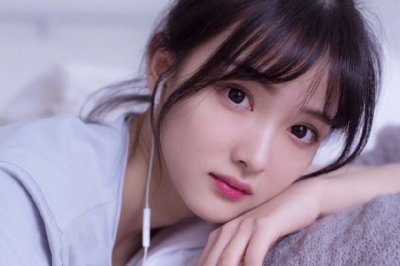 不能倒下的画笔--献给患白血病的文友叶远建同志