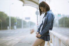 把月亮嚼碎了,就变成了漫天的星星