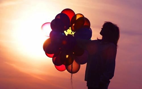 成长的精彩素材——从小鱼到大鲨鱼