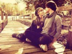 人生故事《爱穿迷彩服的志愿者》